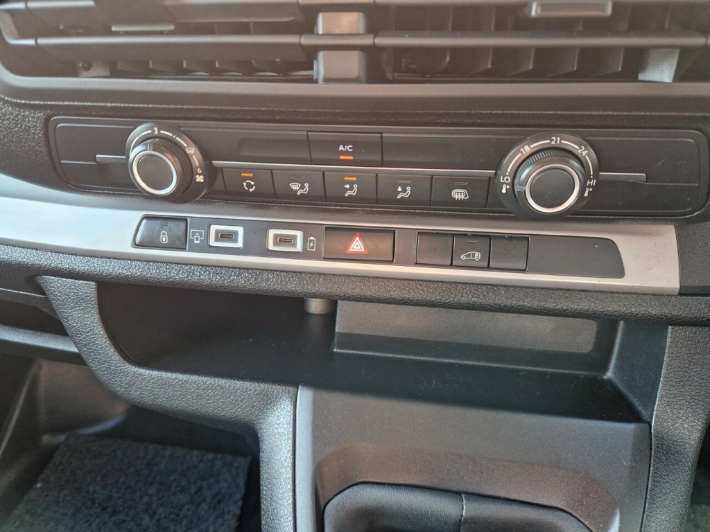 Vauxhall Vivaro Prime Silver #20