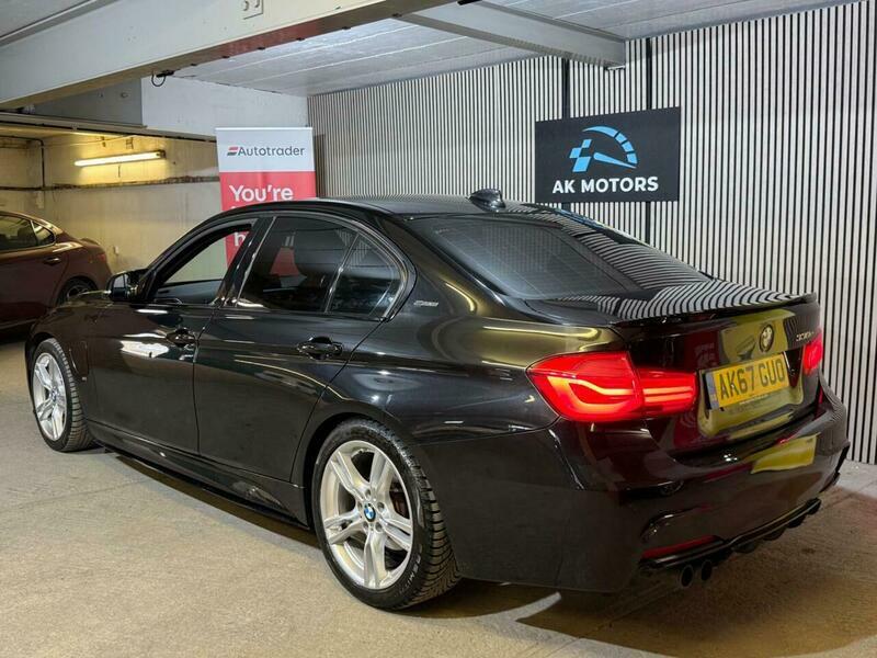BMW 3 Series Saloon 2 Blue #16