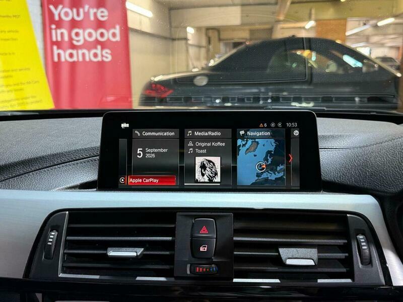 BMW 3 Series Saloon 2 Blue #43