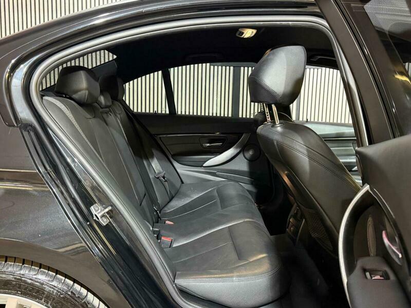 BMW 3 Series Saloon 2 Blue #30