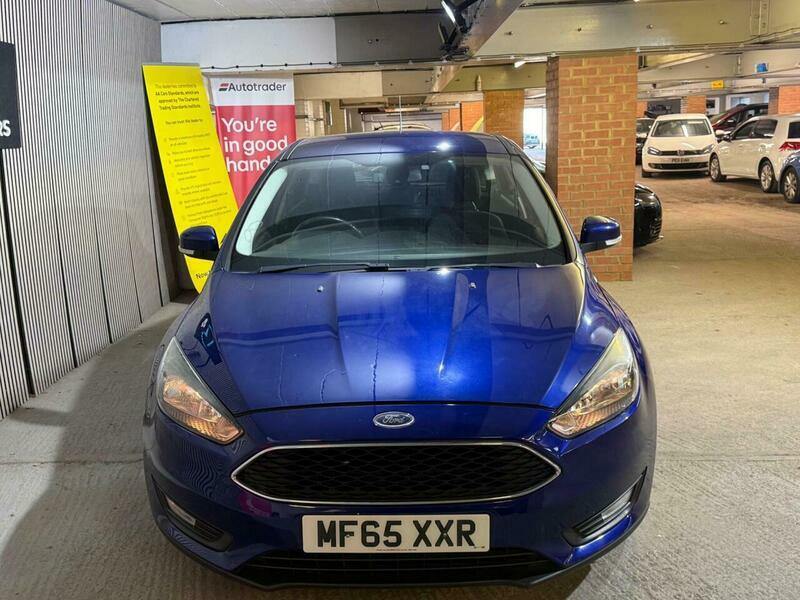 Ford Focus 1.0 Ecoboost 125 Titanium Black #8