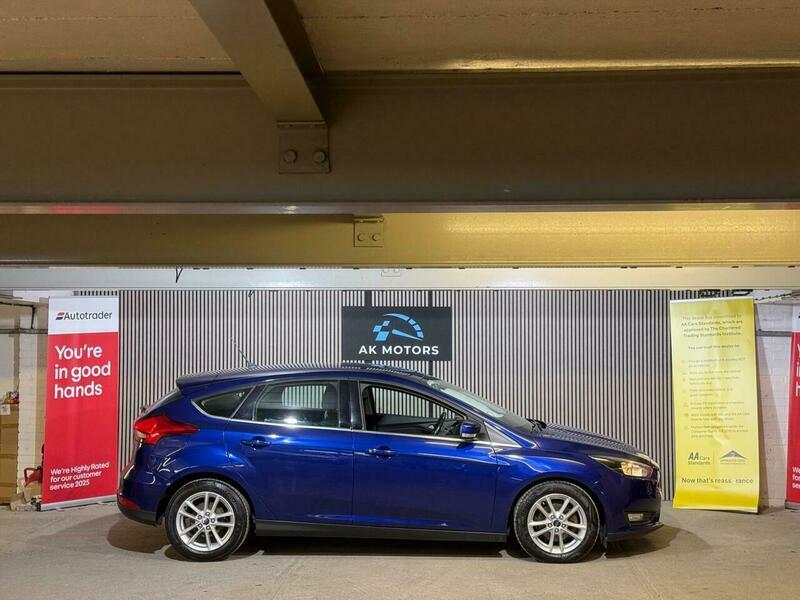 Ford Focus 1.0 Ecoboost 125 Titanium Black #13