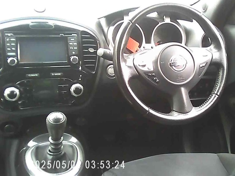 Nissan Juke 1.6 112 Tekna Bose Black #6