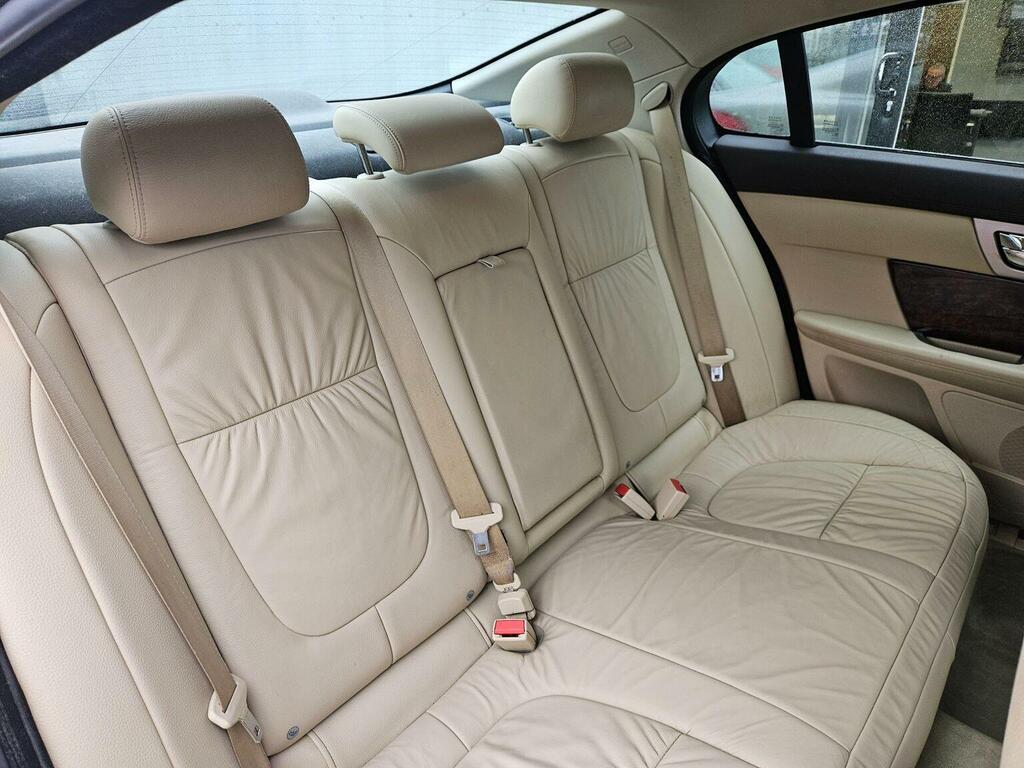 Jaguar XF Black #11