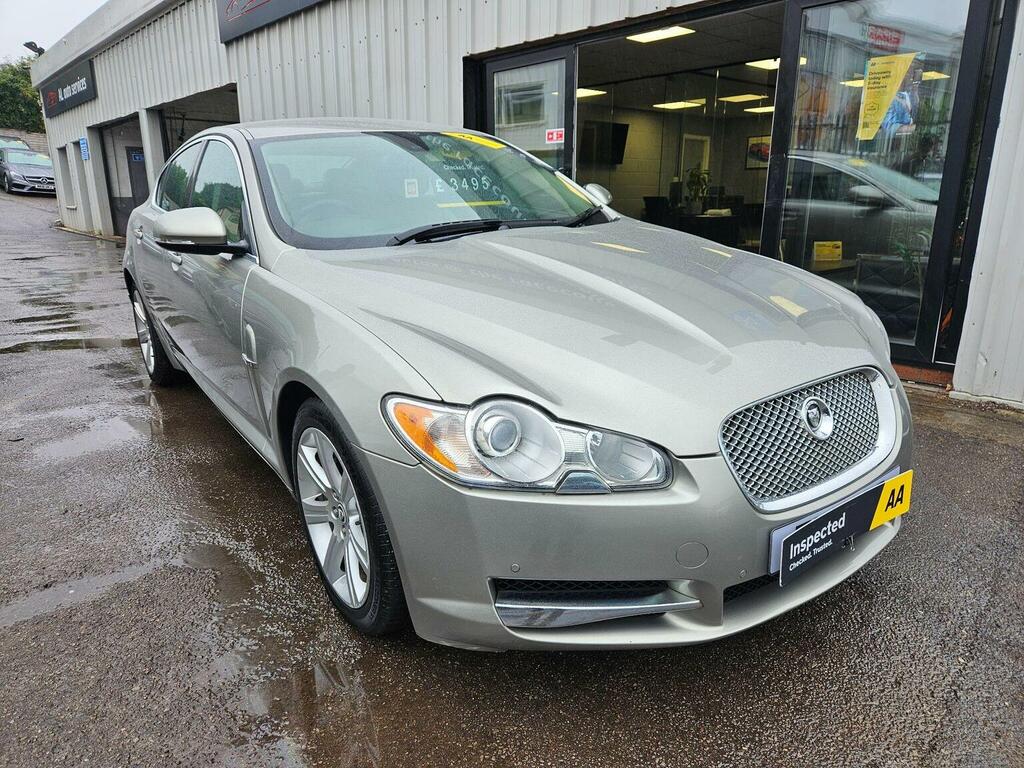 Jaguar XF Saloon 3.0D V6 Luxury Euro 5 201111 Gold