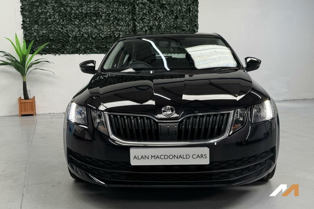 Skoda Octavia 1.0 Tsi Gpf S Hatchback Euro 6 Black #3