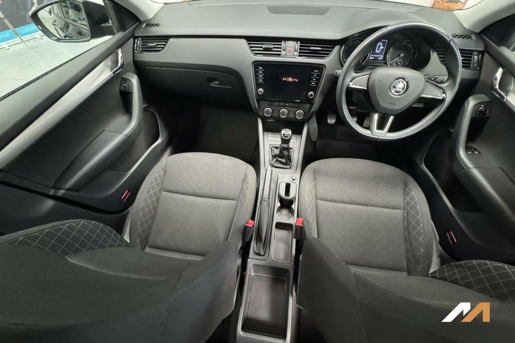 Skoda Octavia 1.0 Tsi Gpf S Hatchback Euro 6 Black #2