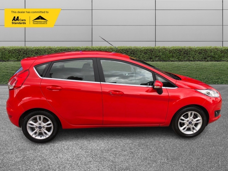Ford Fiesta Zetec Red #2