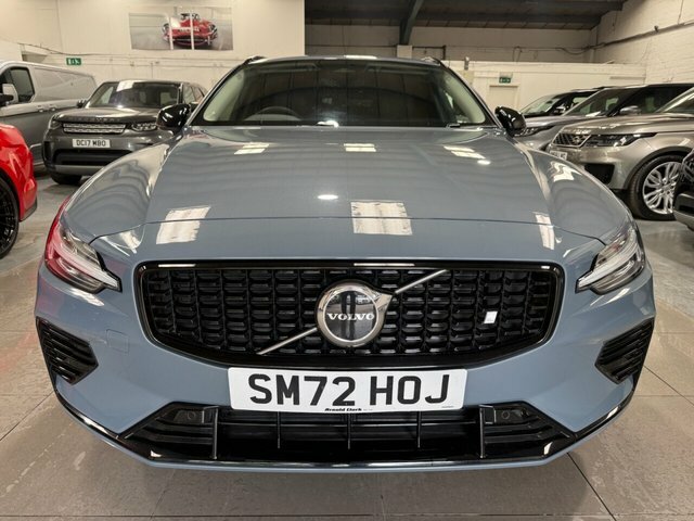 Volvo V60 2022 2.0H T6 Recharge 18.8Kwh Plus Dark Estate Grey #3