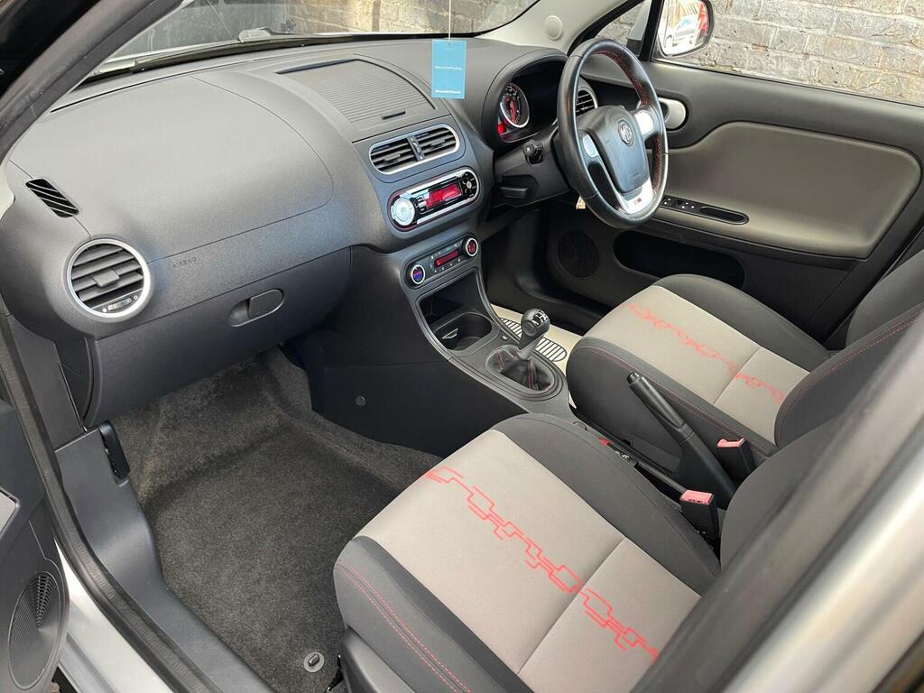 MG MG3 1.5 Vti-tech 3Style Red #16