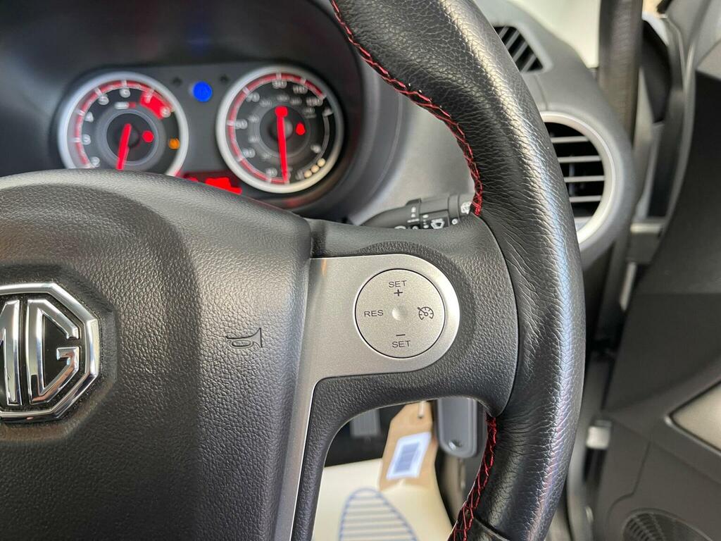 MG MG3 1.5 Vti-tech 3Style Red #31