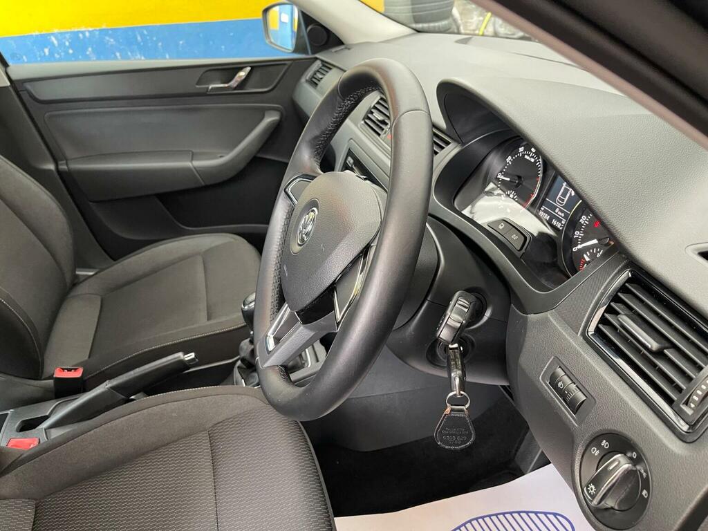 Skoda Rapid Se Tsi Blue #32