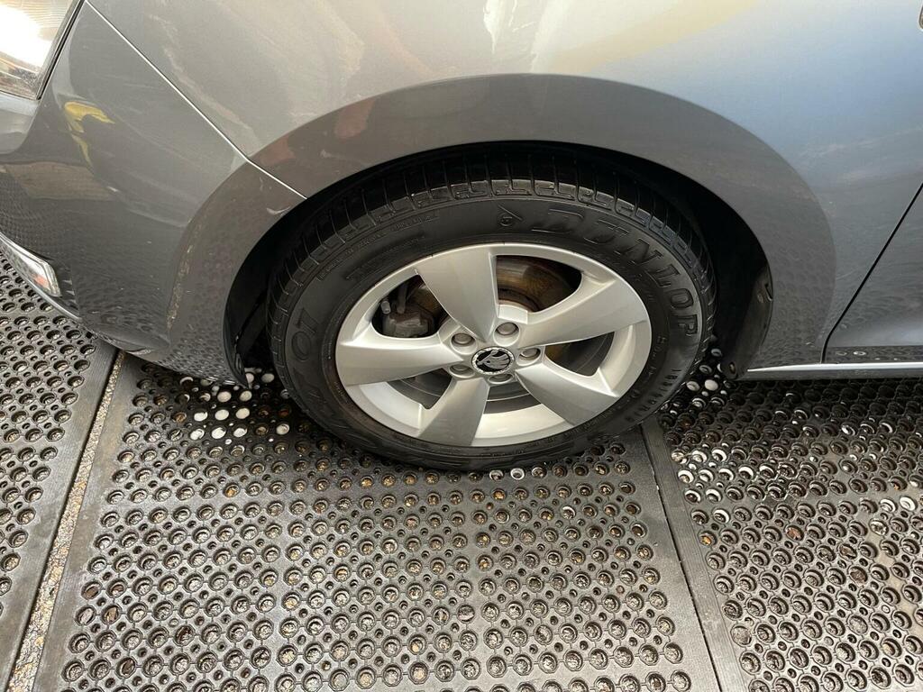 Skoda Rapid Se Tsi Blue #41