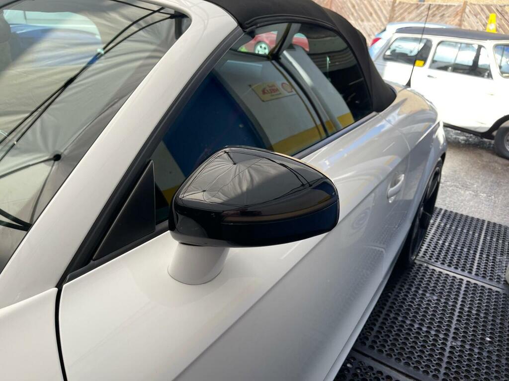 Audi TT Convertible 2.0 Tdi Black Edition Roadster Quattro White #13