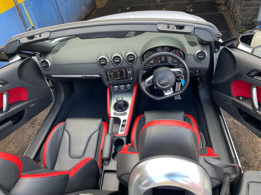 Audi TT Convertible 2.0 Tdi Black Edition Roadster Quattro White #21