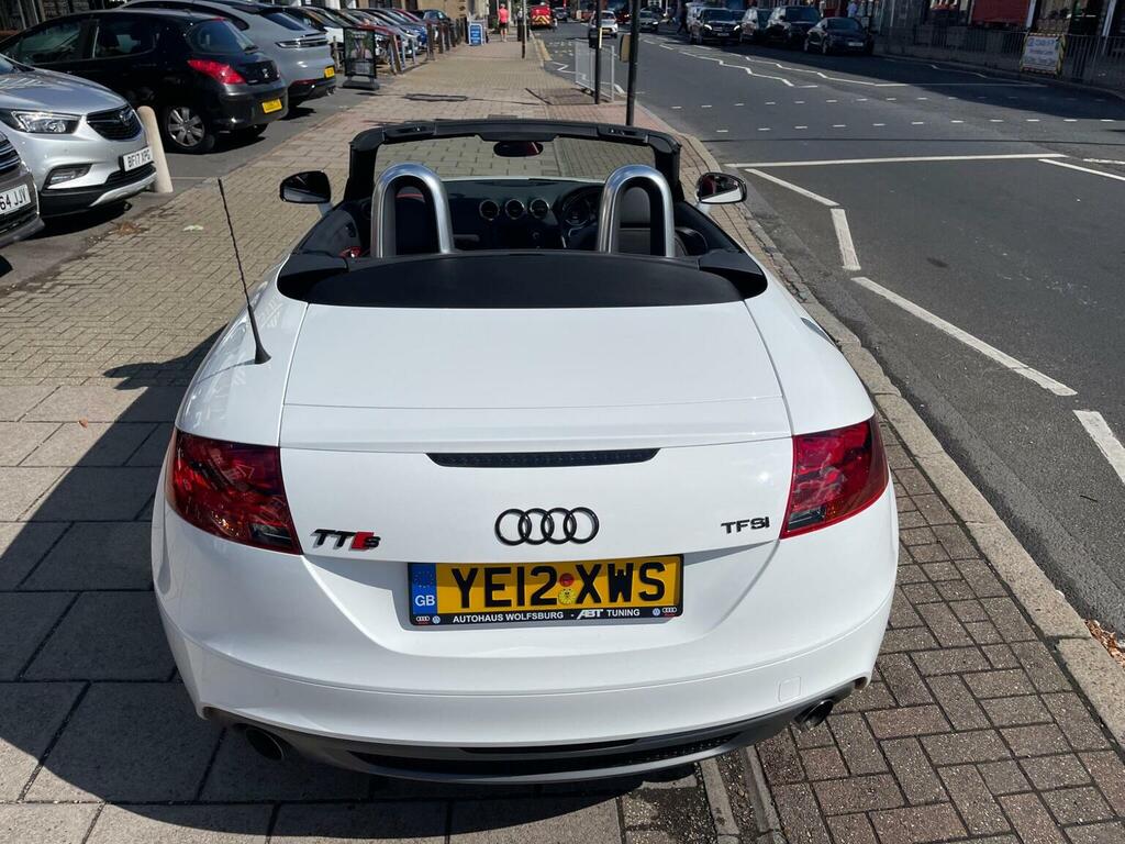 Audi TT Convertible 2.0 Tdi Black Edition Roadster Quattro White #7