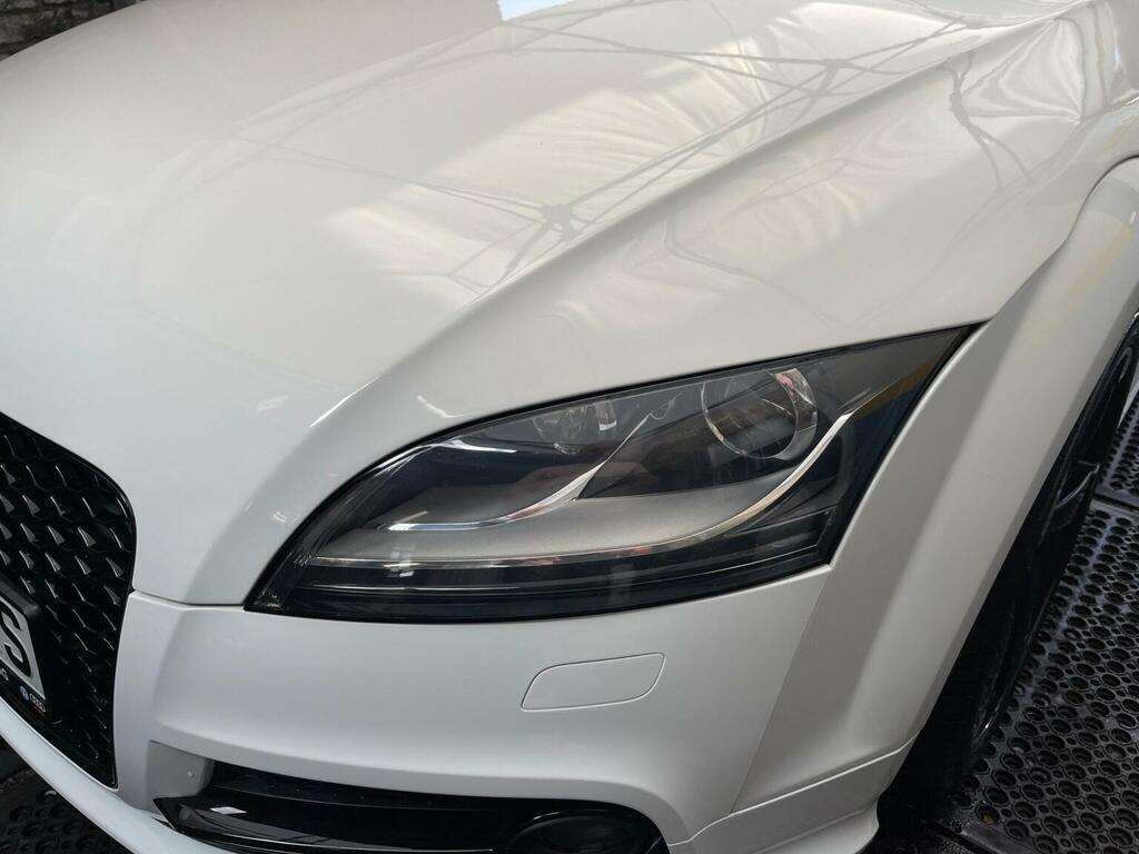 Audi TT Convertible 2.0 Tdi Black Edition Roadster Quattro White #11