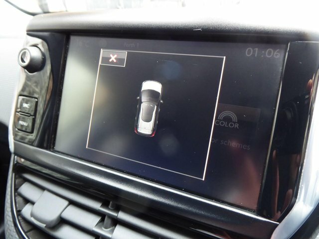 Peugeot 2008 Allure Red #15