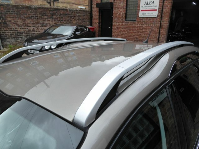 Peugeot 2008 Allure Red #9