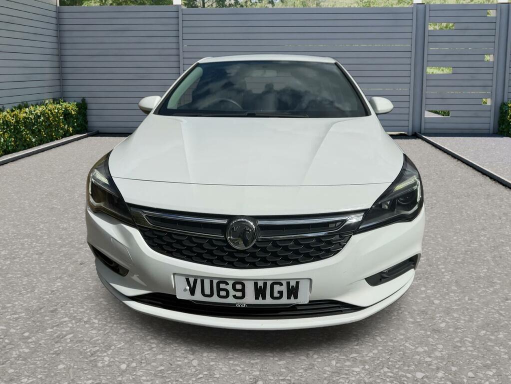 Vauxhall Astra Design White #3