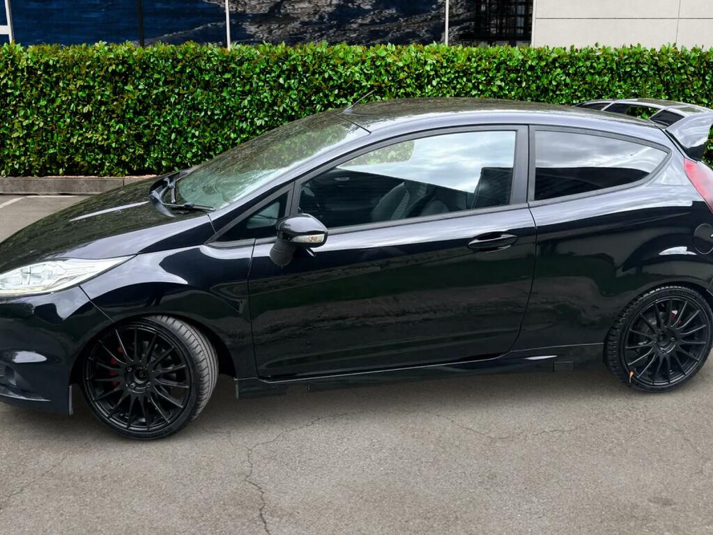 Ford Fiesta 1.25 82 Zetec Black #9