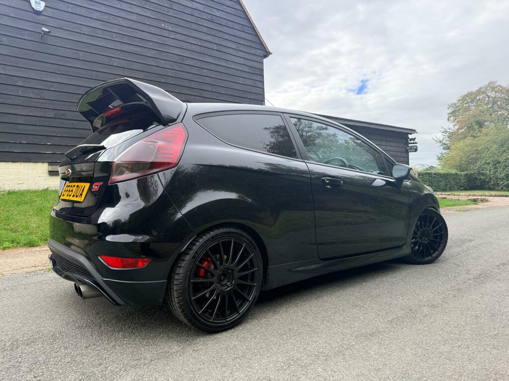 Ford Fiesta 1.25 82 Zetec Black #55