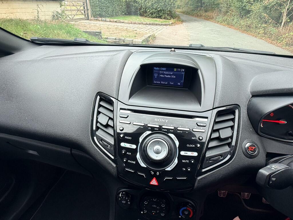 Ford Fiesta 1.25 82 Zetec Black #19