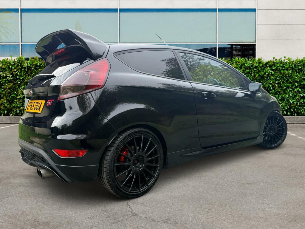 Ford Fiesta St-2 Black #5
