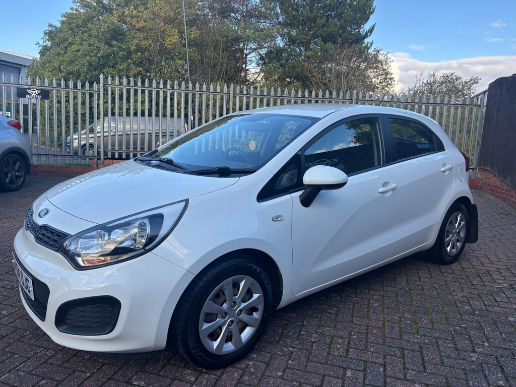 Kia RIO 1.25 1 Euro 5 White #3