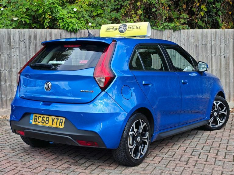 MG MG3 1.5 Vti-tech Excite Euro 6 Ss Blue #4