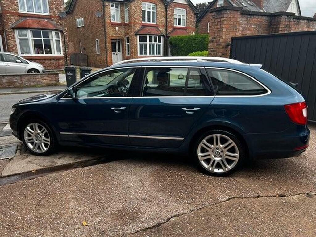 Skoda Superb Hatchback 2.0 Tdi Elegance Dsg Euro 5 201212 Silver #20