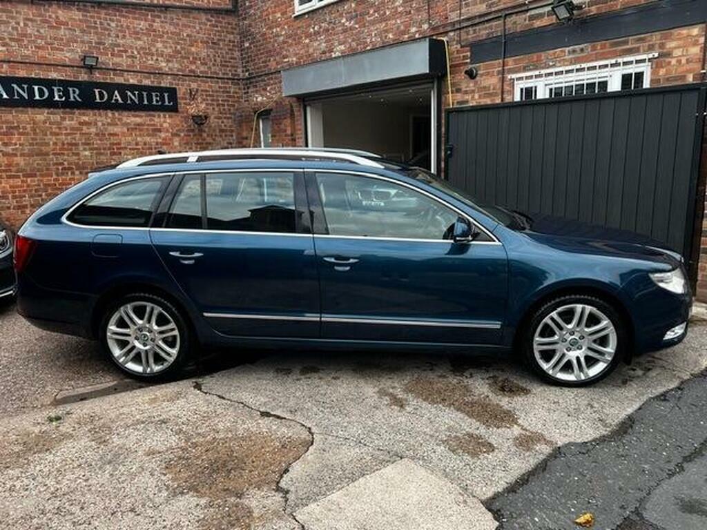 Skoda Superb Hatchback 2.0 Tdi Elegance Dsg Euro 5 201212 Silver #22