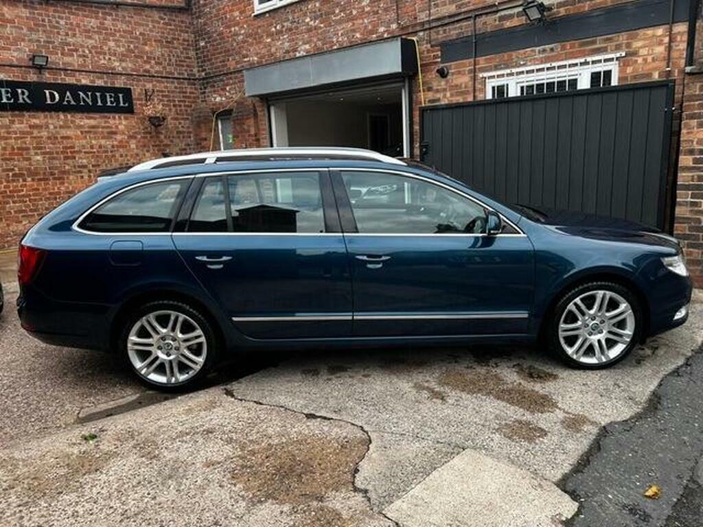 Skoda Superb Hatchback 2.0 Tdi Elegance Dsg Euro 5 201212 Silver #24