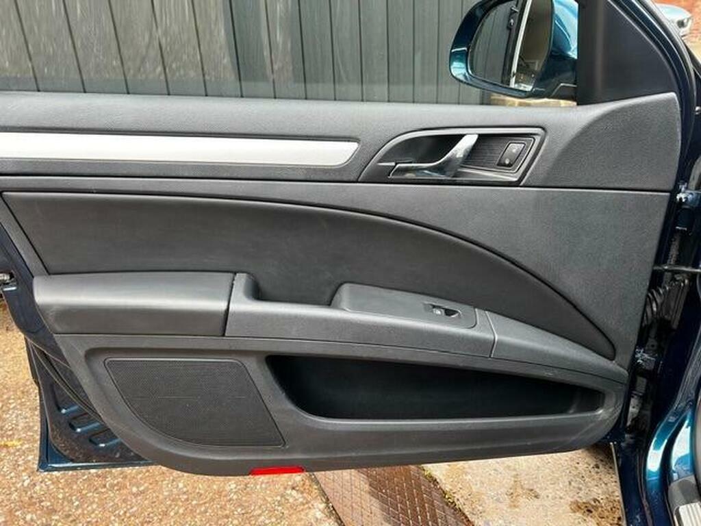 Skoda Superb Hatchback 2.0 Tdi Elegance Dsg Euro 5 201212 Silver #14