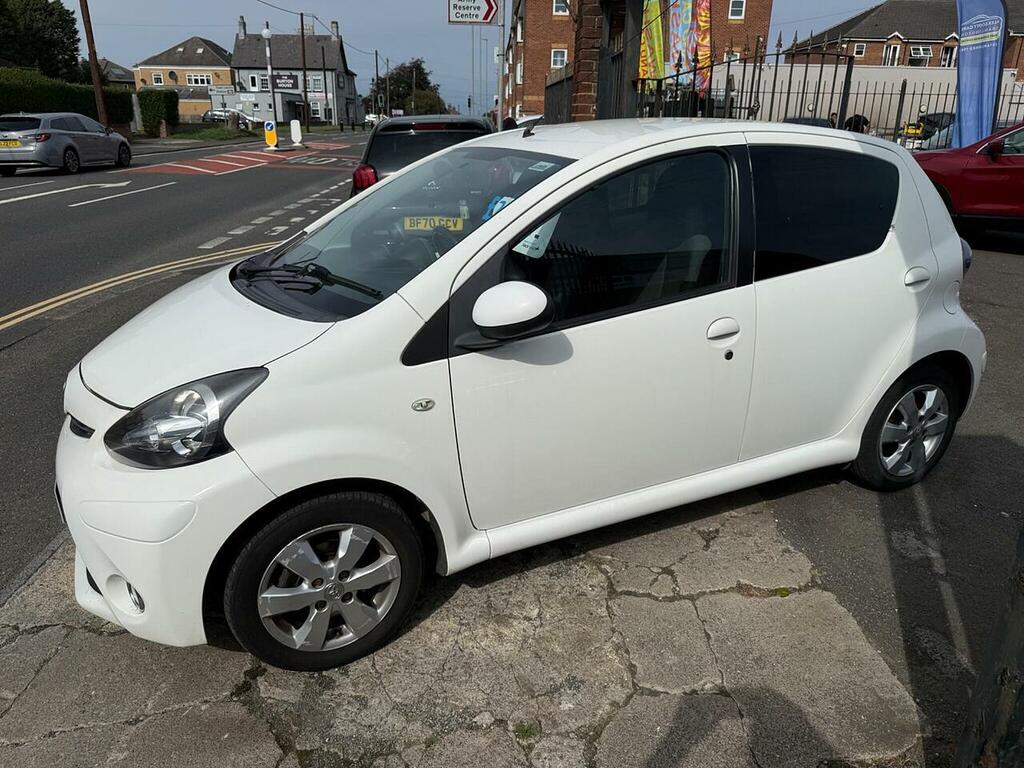 Toyota Aygo 1.0 Vvt-i Fire Hatchback Euro 5 White