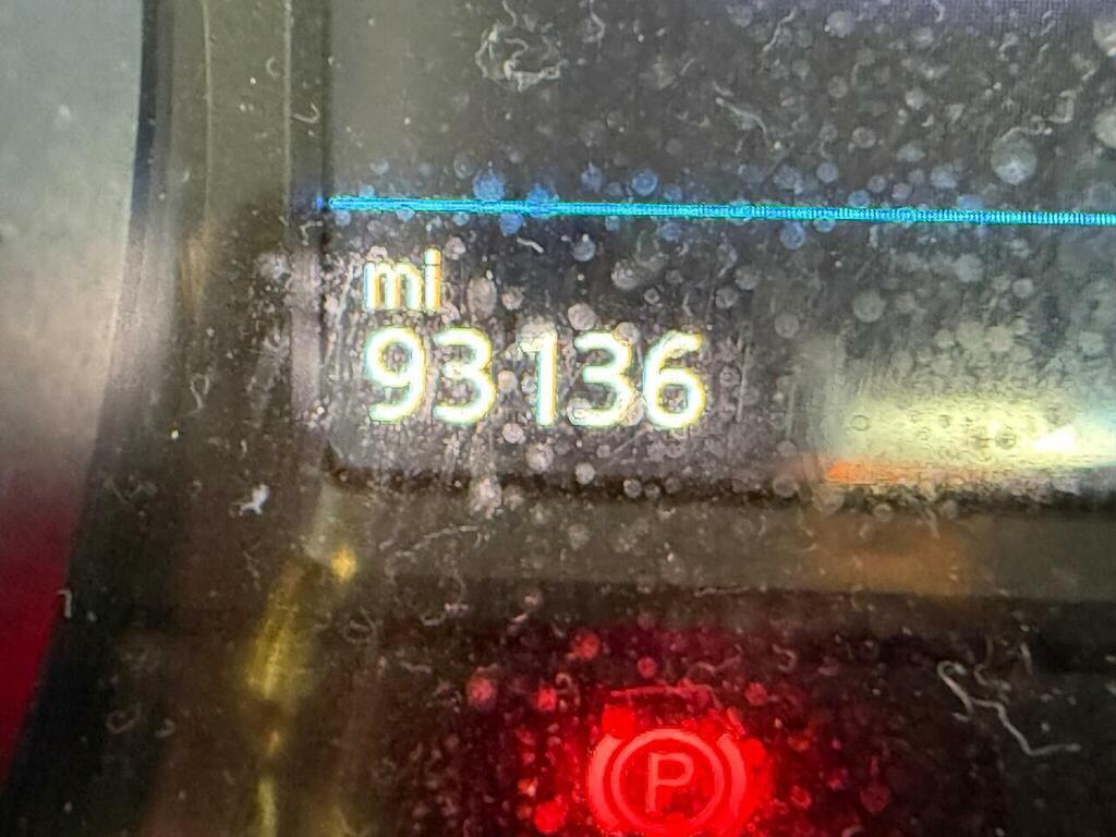 Volkswagen Tiguan Se Navigation Red #8