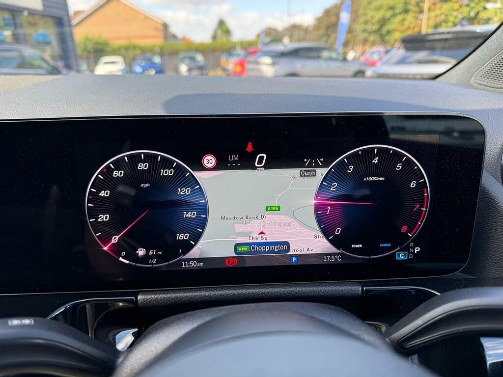 Mercedes-Benz B Class 1.6 Black #52