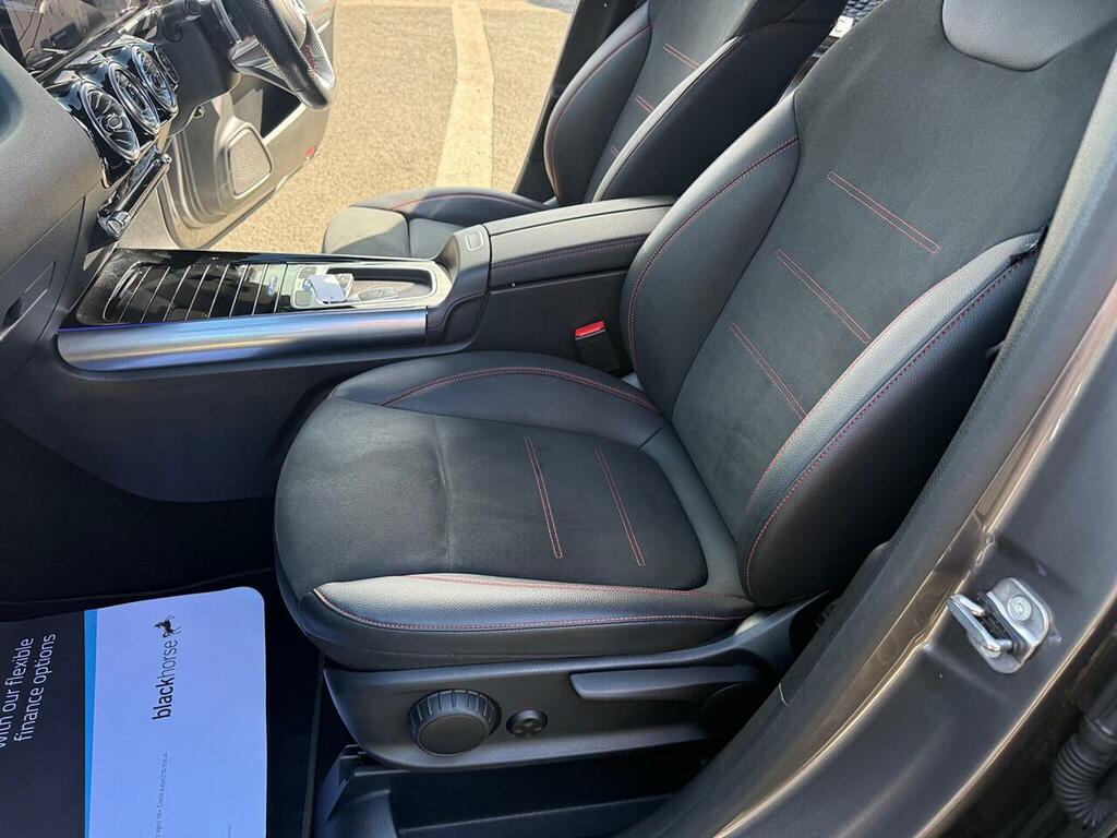 Mercedes-Benz B Class 1.6 Black #35