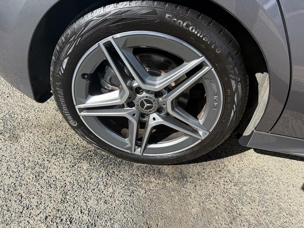 Mercedes-Benz B Class 1.6 Black #23