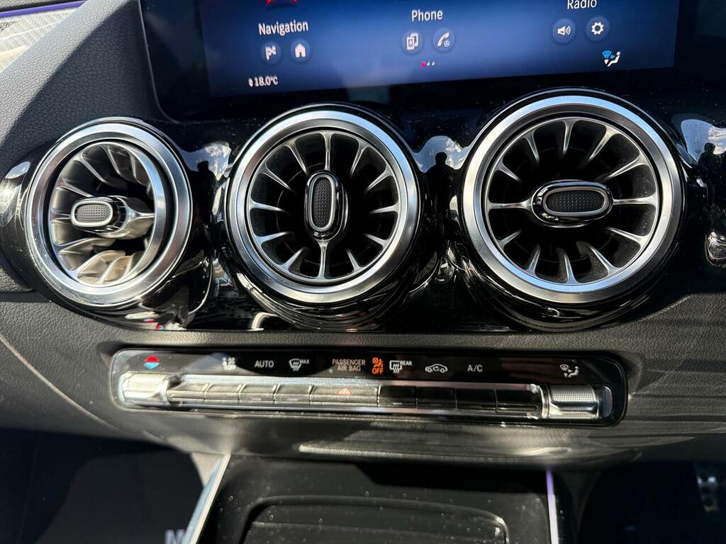 Mercedes-Benz B Class 1.6 Black #49