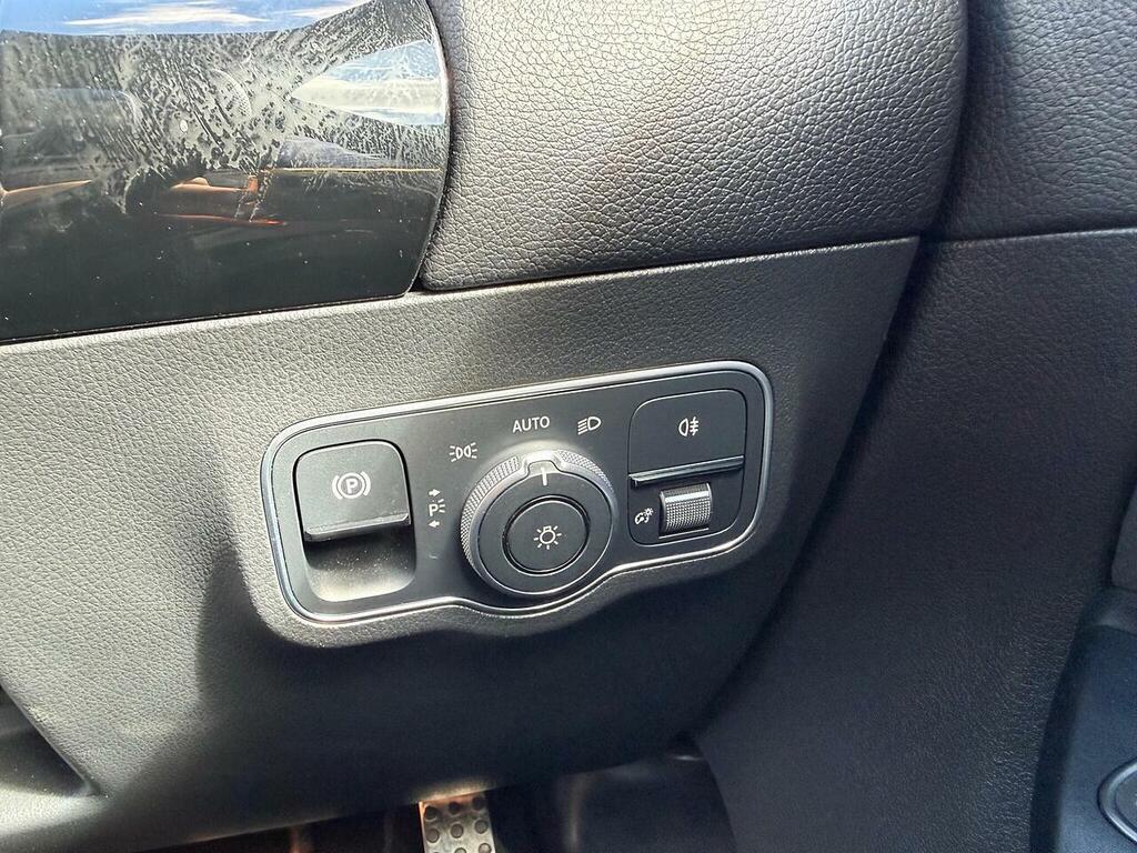 Mercedes-Benz B Class 1.6 Black #54