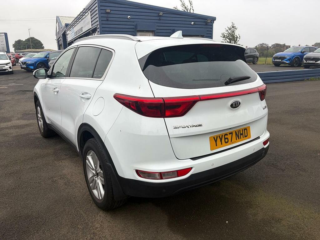 Kia Sportage 2 Silver #9