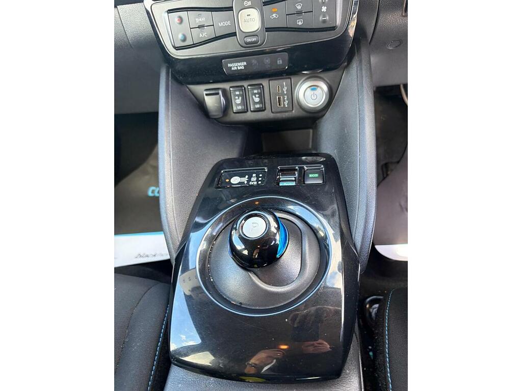 Nissan Leaf 160Kw E Tekna 59Kwh Blue #19