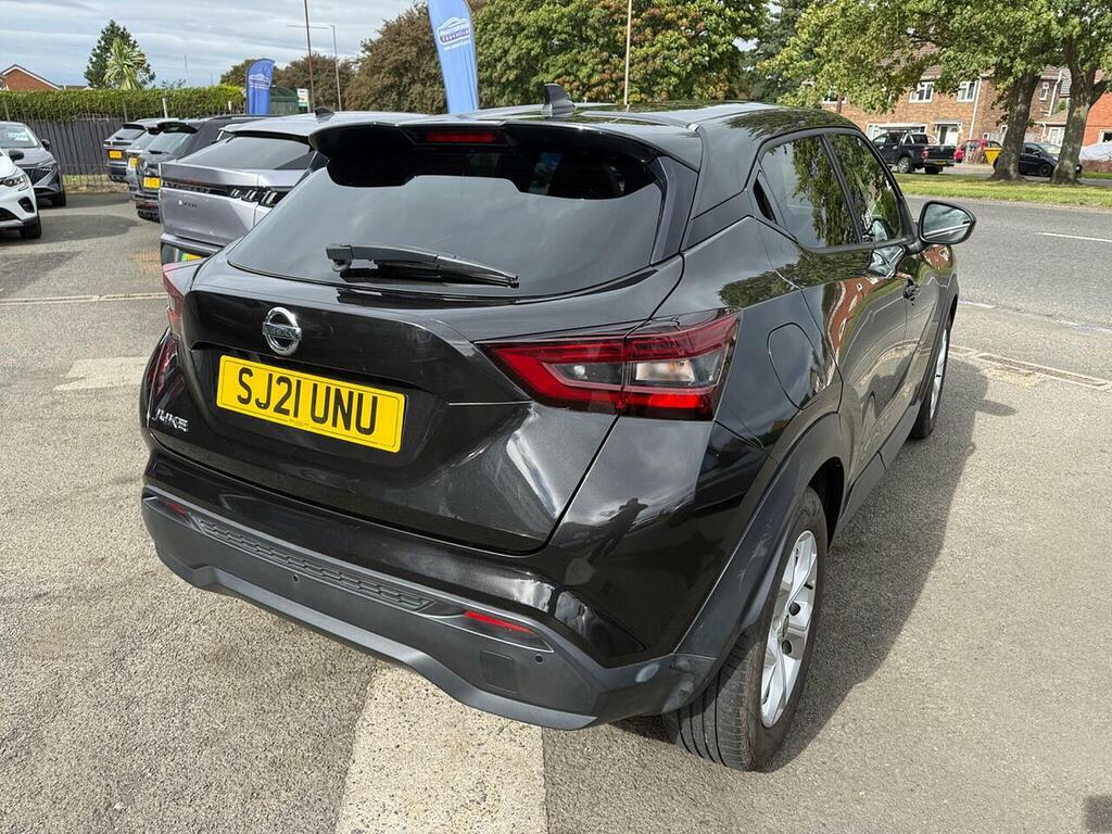 Nissan Juke 1.0 Dig-t N-connecta Suv Dct Euro Black #3