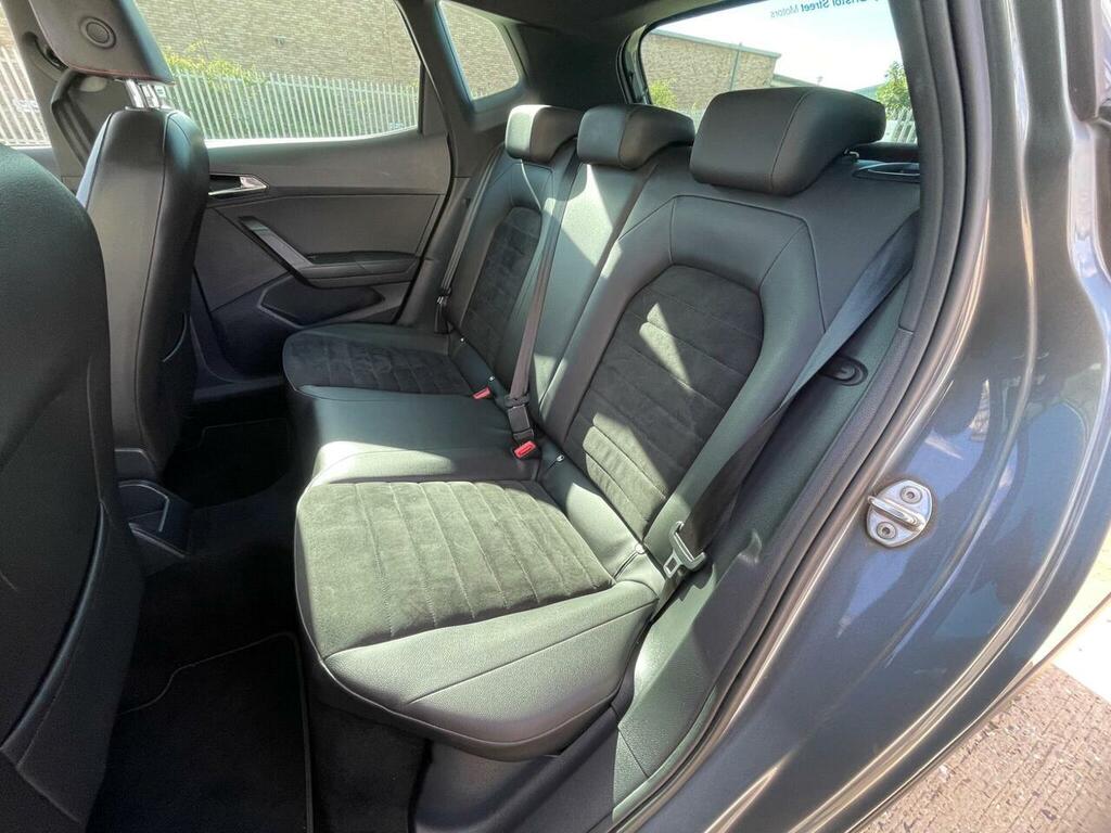 Seat Arona Tsi Evo Fr Silver #24