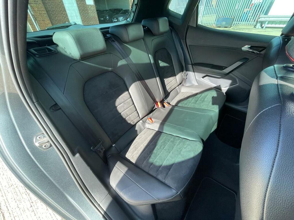 Seat Arona Tsi Evo Fr Silver #23