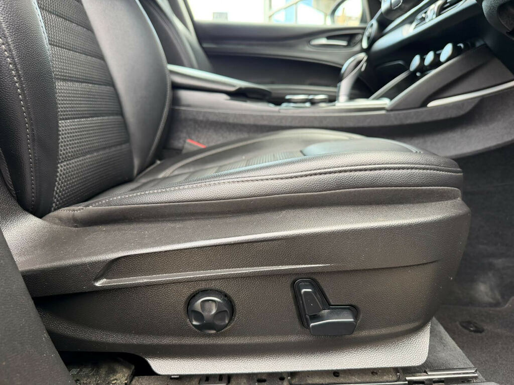 Alfa Romeo Stelvio Tb Speciale Blue #22