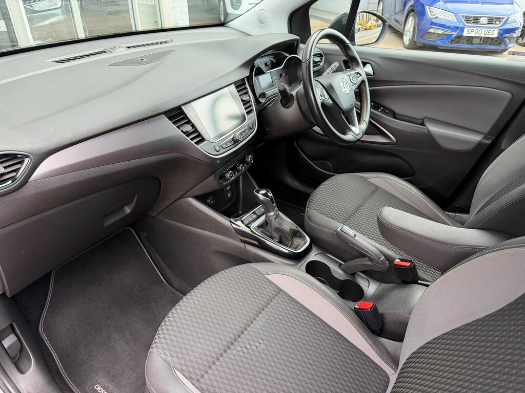 Vauxhall Crossland X Se Black #39