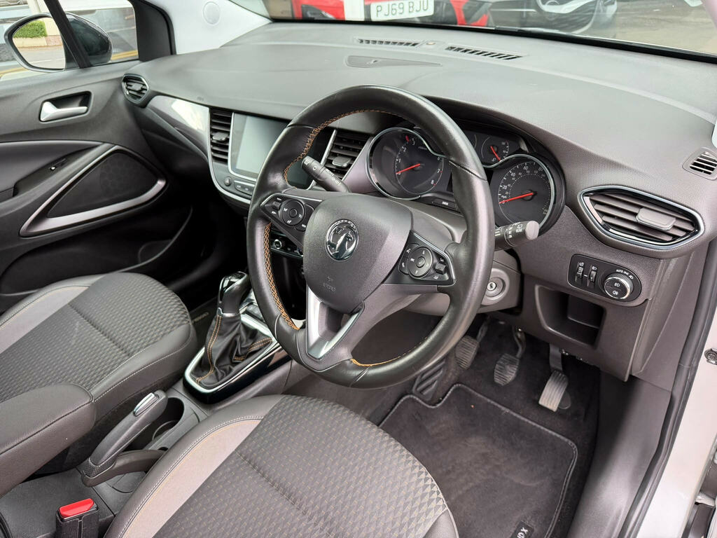 Vauxhall Crossland X Se Black #16