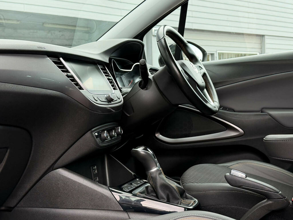 Vauxhall Crossland X Se Black #18